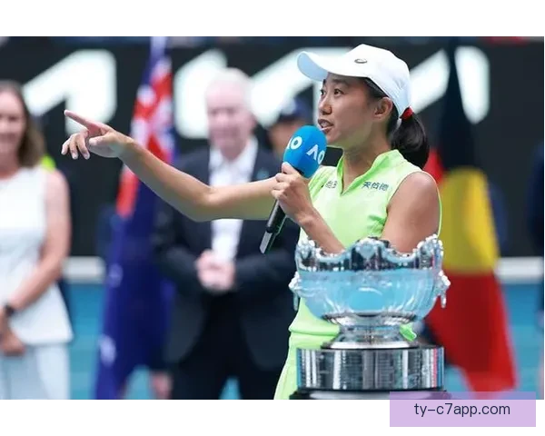 张帅澳网三线作战勇夺双打冠军