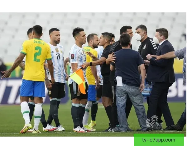 FIFA委员酝酿处罚捂嘴交流